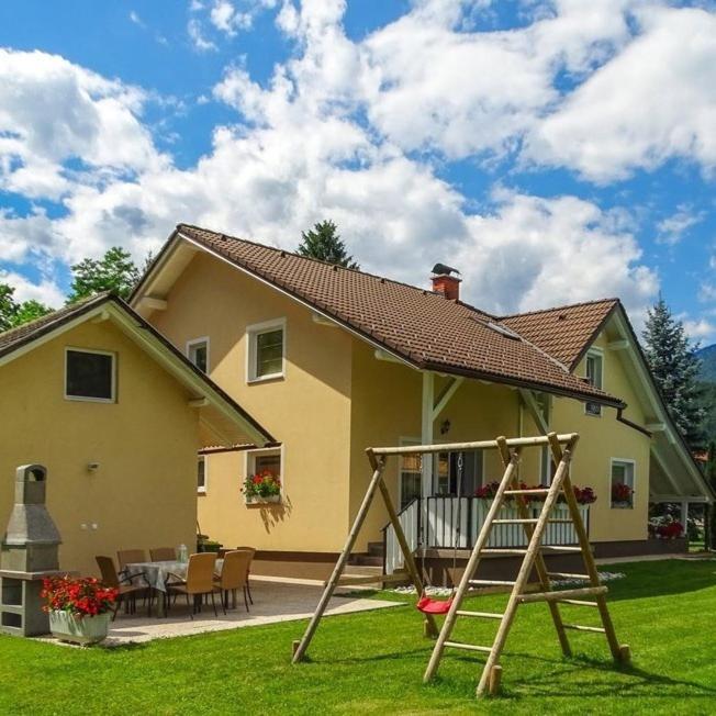 Apartmaji Cujez Recica ob Savinji 外观 照片